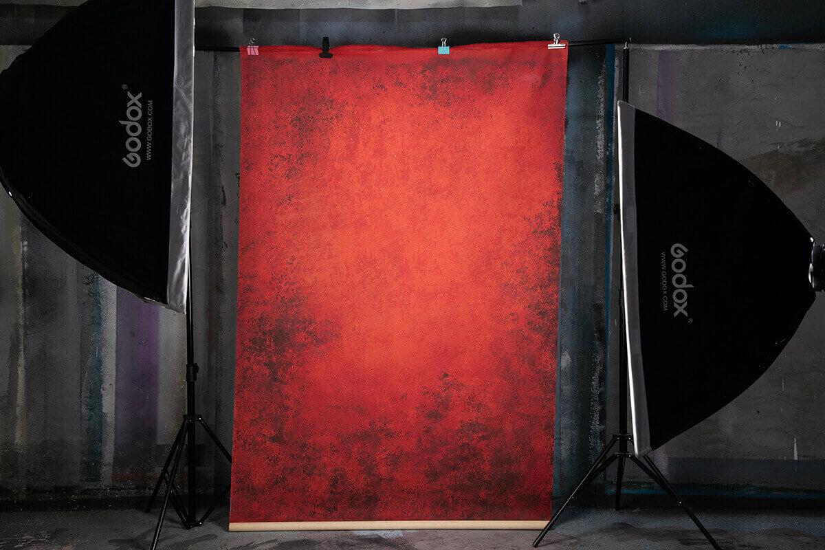 Clotstudio #69 hand-painted canvas backdrop in dark red soft textured, perfect for portrait photography