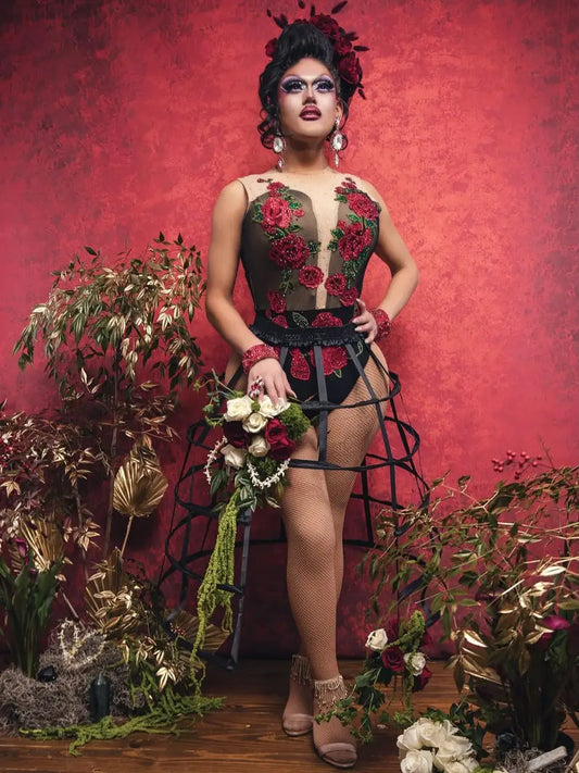 Toile de fond peinte à la main abstraite rouge foncé à texture douce de Clotstudio #clot69