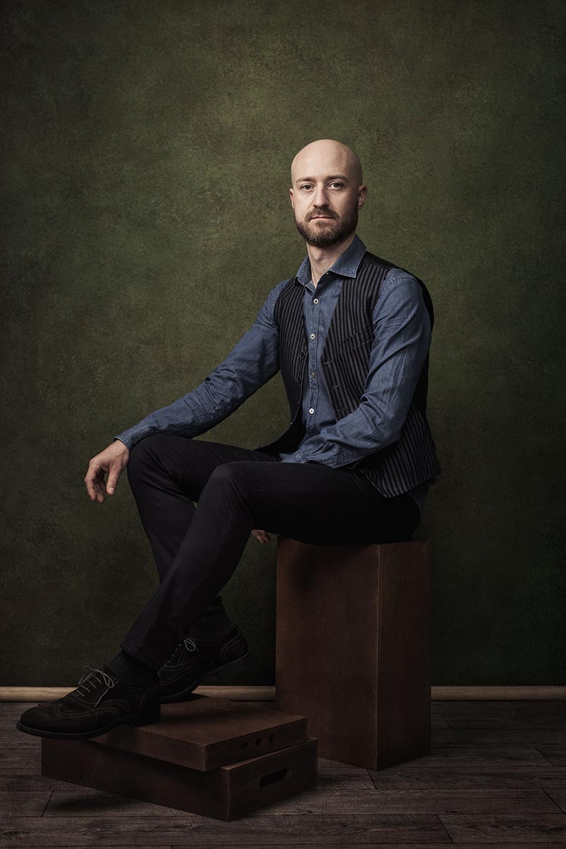 IN STOCK- Clotstudio Abstract Dark Green Textured Hand Painted Canvas Backdrop #clot502