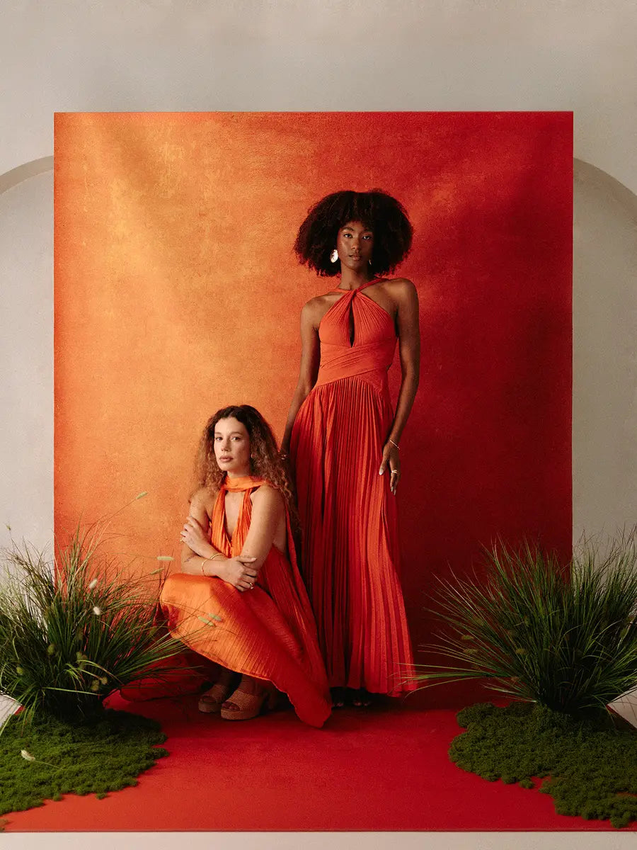 Toile de fond peinte à la main abstraite orange rouge texturée de Clotstudio #clot198