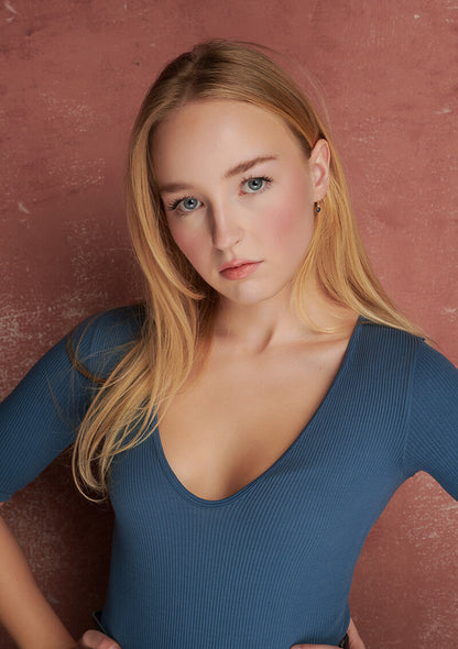 IN STOCK-Clotstudio Abstract Rose Mid Textured Hand Painted Canvas Backdrop #clot98